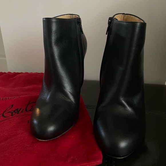 Belle Christian Louboutin Booties 100mm - Picture 3 of 4
